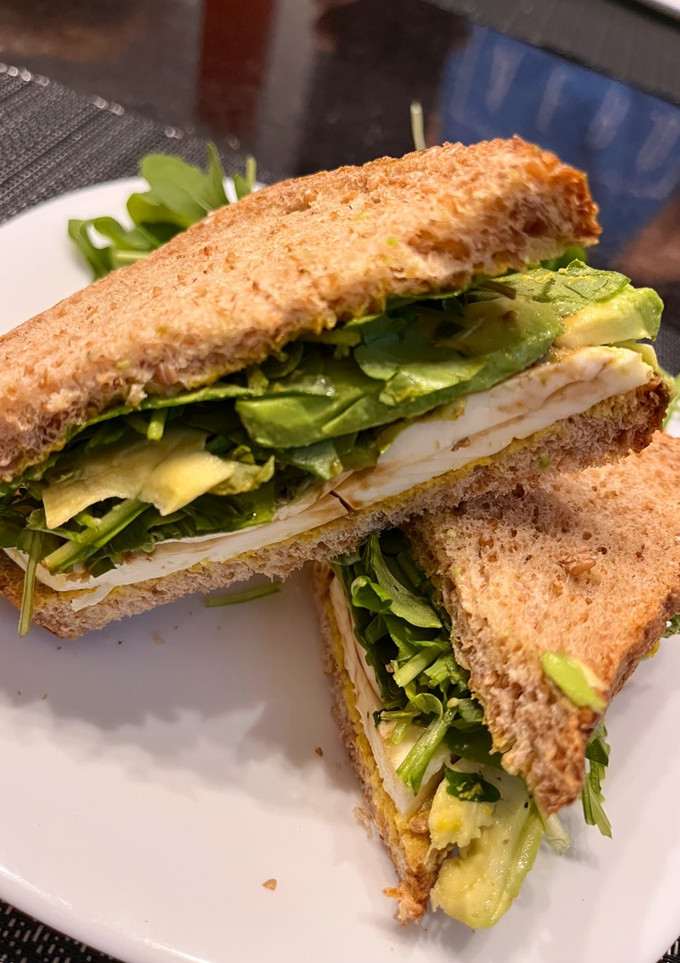 Una foto de Súper sándwich verde!