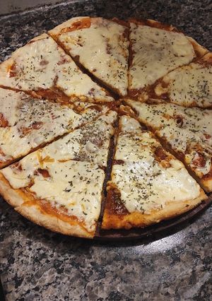 Una foto de Pizza crocante