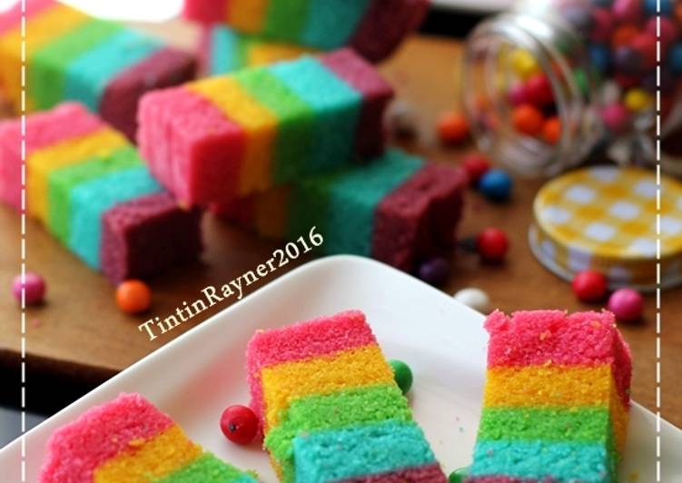 Rahasia Menyiapkan Steamed Rainbow Cake Ny Liem Anti Ribet!