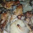 Alitas de pollo al horno con papas a la provenzal😀