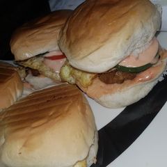 A picture of Burger.