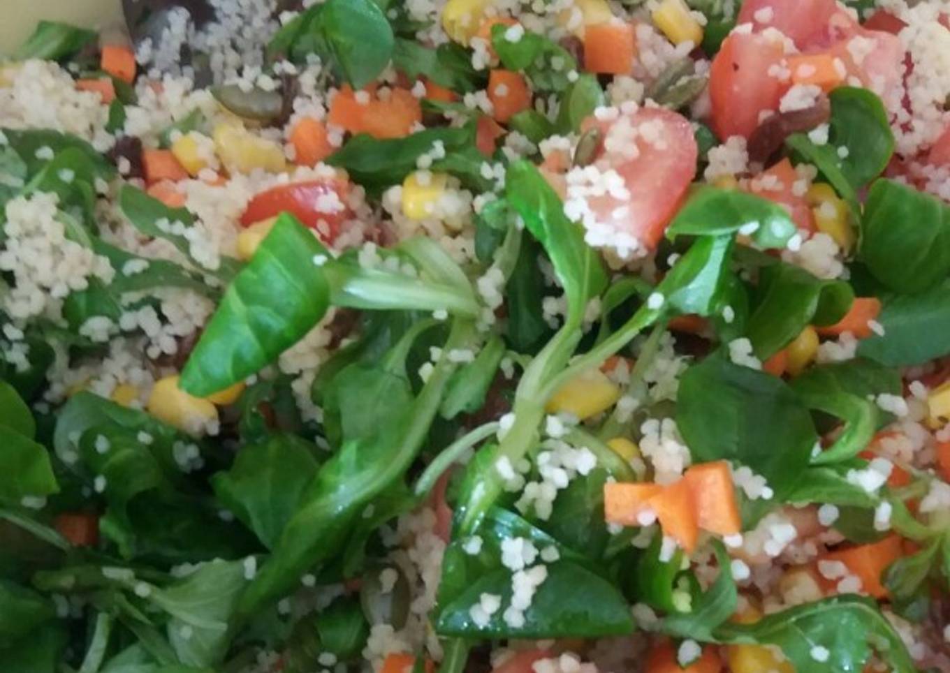 Ensalada completa de cuscús (vegana)