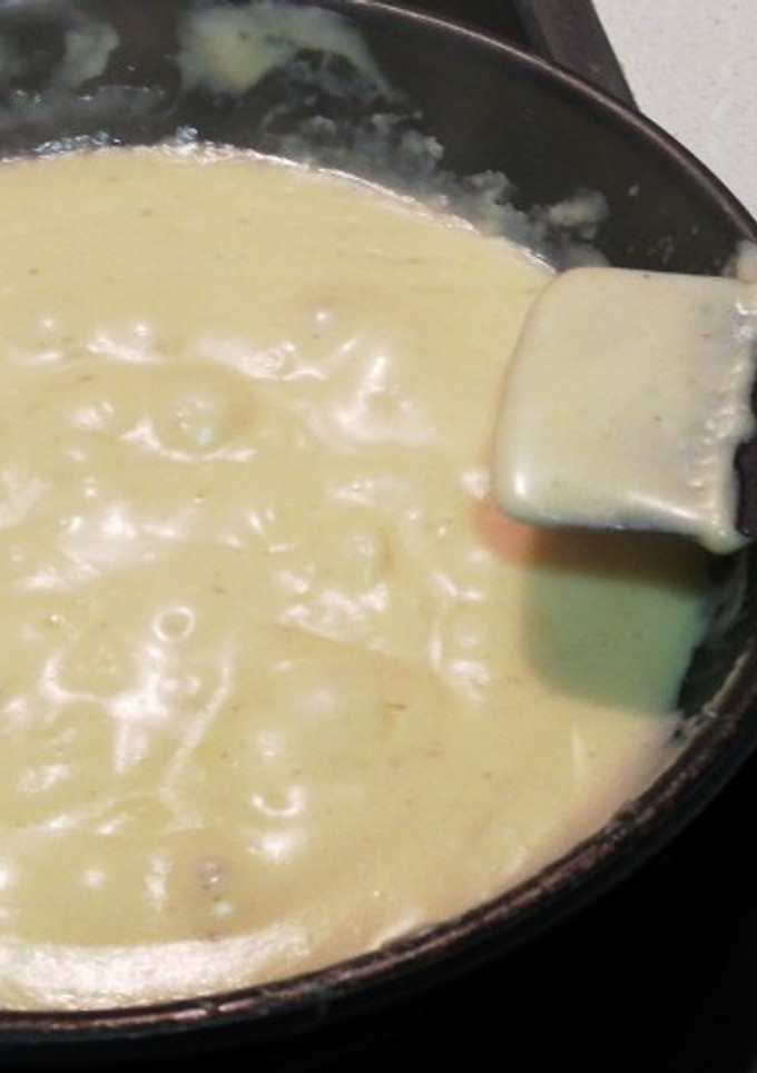 Una foto de Mi bechamel con pollo para croquetas