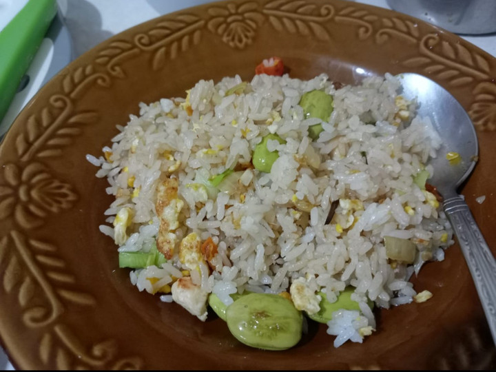 Cara Gampang Membuat Nasi goreng pucat mantul yang Menggugah Selera