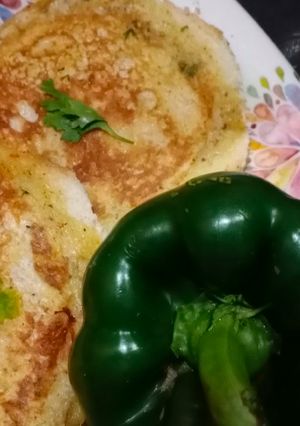 A picture of Spicy bread omelette sandwich.