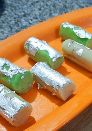 A picture of Sweet Rolls.