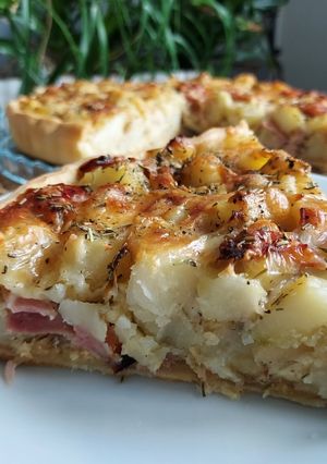 Une photo de Tarte salée pomme de terre Jambon Mozarella