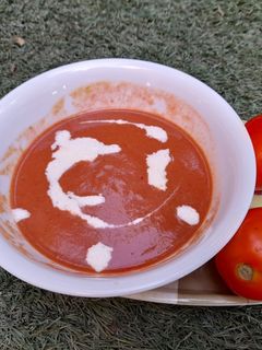 ટોમેટો સૂપ (Tomato Soup Recipe In Gujarati) રેસીપી મુખ્ય ફોટો