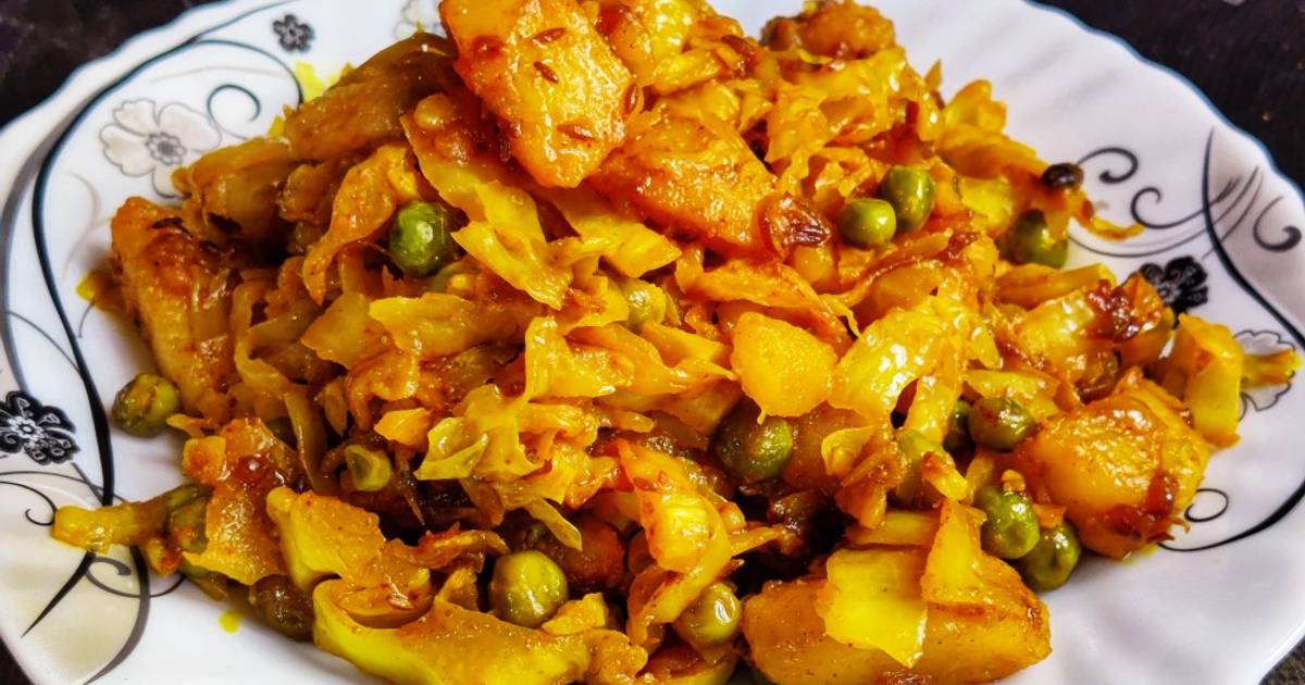Cabbage aloo matar ki sabzi Recipe by Susmita Patnaik Cookpad