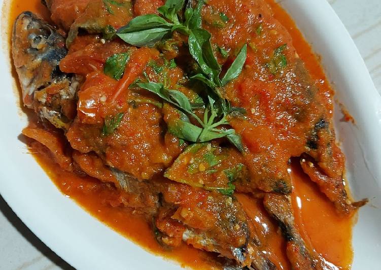 Resep Sambel pindang kemangi Anti Gagal