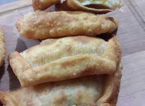 Una foto de Empanadas Mozzarella-Aceituna