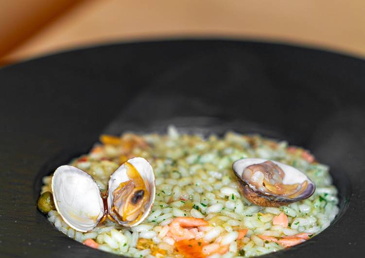 Risotto con Vongole e Salmone