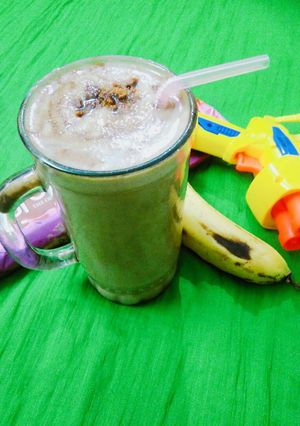 A picture of Banana milk shake.