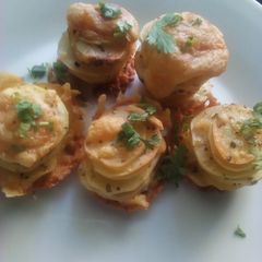 A picture of Potato stacks.