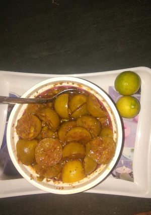 A picture of Lemon pickle.