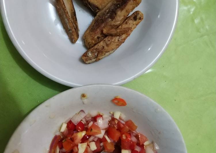 Ikan tongkol sambal dabu (diet)