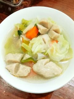 Foto resep M8. Sayur sop bakso
