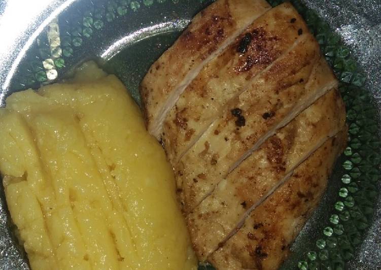 Chicken Breast &amp; Mashed Potato