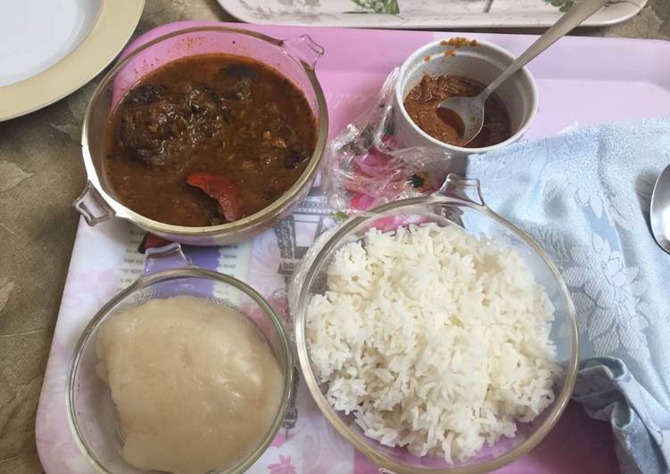 Simple Way to Make Homemade Boiled rice with peppersoup