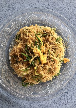 รูปของ หมี่ผัดชะอมไข่ 🍳🥢 #อาหารไทยง่ายๆ