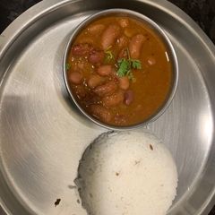 A picture of Rajma Chawal.