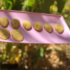 Leaves cookies A picture of Leaves cookies.