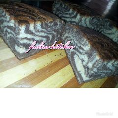 A picture of Zebra cake.