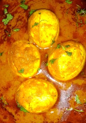 अंडा मसाला (anda masala recipe in Hindi) रेसिपी मुख्य फोटो