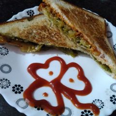 A picture of Cabbage toast.