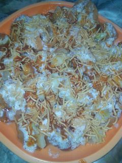 पापड़ी चाट (Papdi Chaat Recipe in hindi) रेसिपी मुख्य फोटो