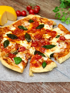Foto resep Homemade Margherita Pizza