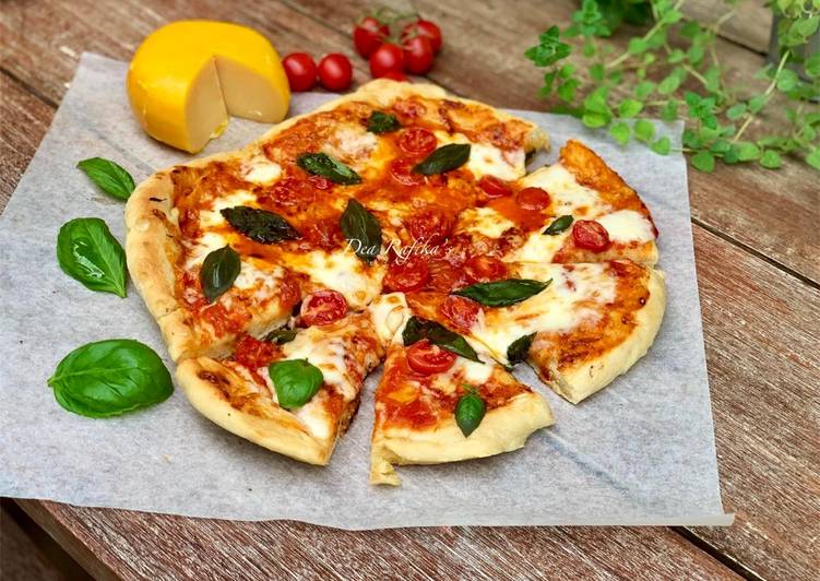 Resep Homemade Margherita Pizza yang Lezat Sekali