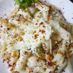 A picture of Chessey creamy pasta # every day veg.