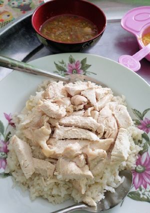 รูปของ ข้าวมันไก่สูตรหม้อหุงข้าว