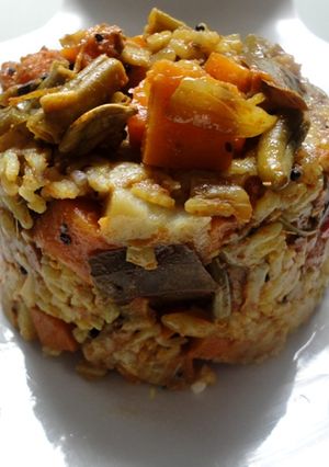 A picture of Spicy Veggie Rice.
