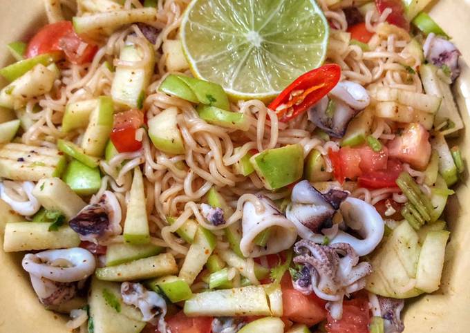 Resipi Kerabu Magie Epal Hijau Oleh Salina Jalaludin Cookpad