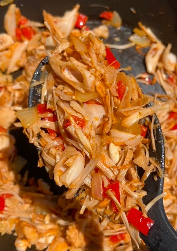 Una foto de "Pollo desmenuzado" Vegano 🌱