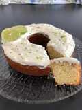 Bolo de limão com iogurte