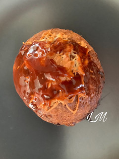 Una foto de Bomba de patata rellena de carne