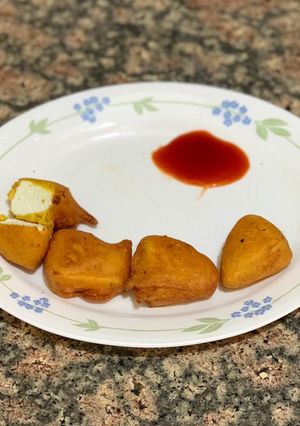 A picture of Paneer pakora.