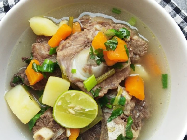 Langkah Mudah untuk Menyiapkan Resep 39. Sup Iga Sapi yang Lezat
