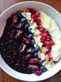 Black rice porridge with greek yoghurt,fruits and flaked almonds