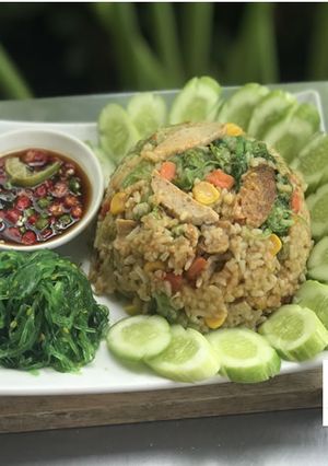 รูปของ ข้าวผัดสาหร่ายเขียว.เจ