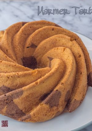 A picture of Marmertaart (Marble Cake).