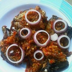 A picture of Peppered fish.