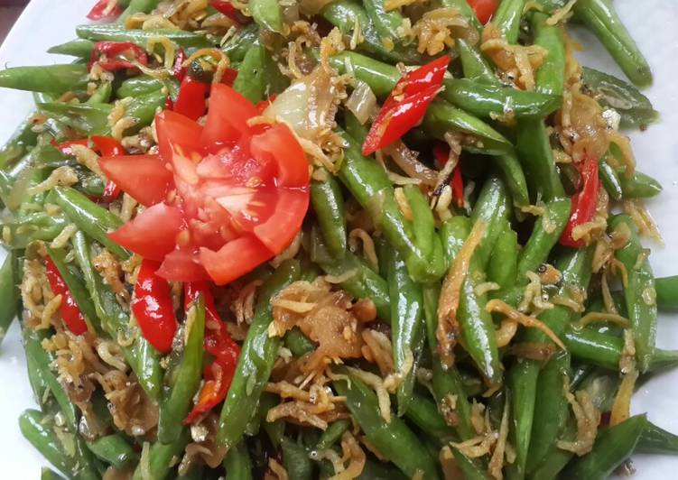 Cara mudah meracik Tumis buncis teri medan yang simpel