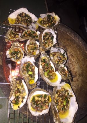 Hình của món Hàu nướng mỡ hành.