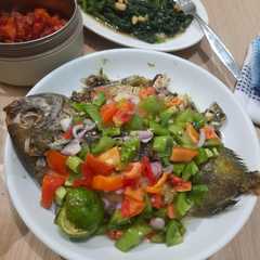 รูปของ Ikan dorang goreng sambal dabu dabu