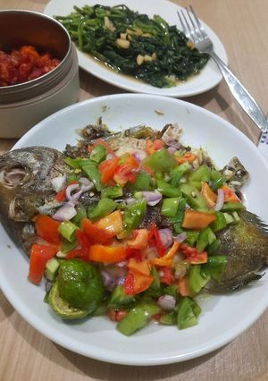 Foto resep Ikan dorang goreng sambal dabu dabu