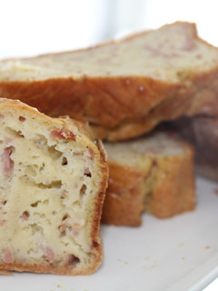 Une photo de Cake jambon boursin